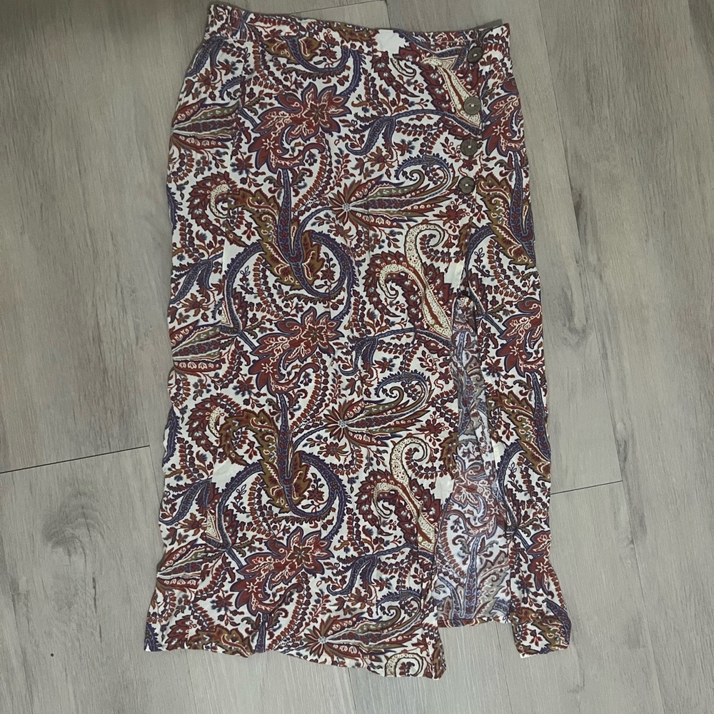 Brown and White Midi Pencil Skirt with Slit